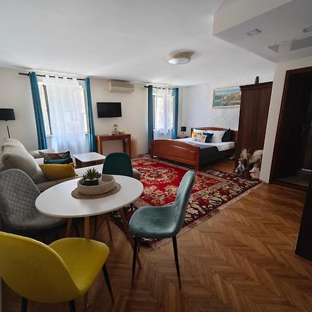 Beatrix Suites 부드바 외부 사진
